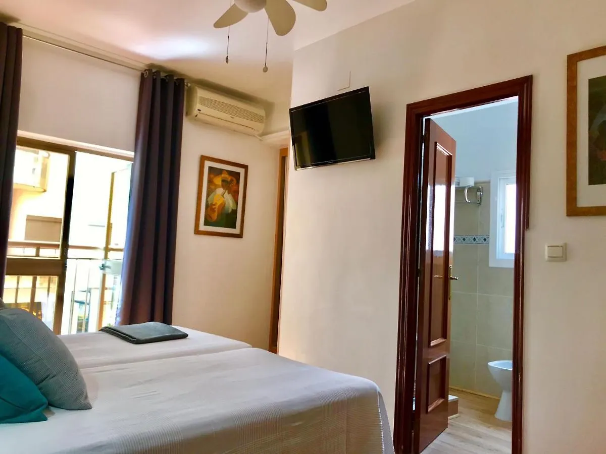 Guadalupe Cozy Inns Torremolinos 2*,  Spain