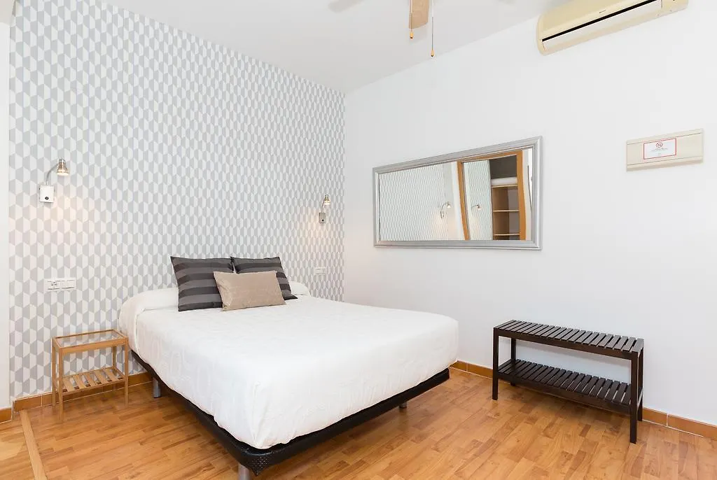 Guadalupe Cozy Inns Torremolinos 2*,